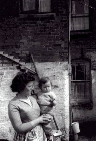 Mary colin (nee Lewis) with daughter Jacqueline 27, clarendon Street circa 1964